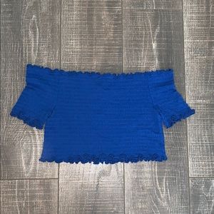 Blue 💙 off the shoulder cropped top